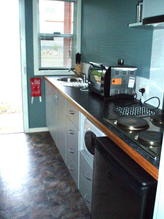 Highland Cabins And Cottages At Bronte Park Room photo