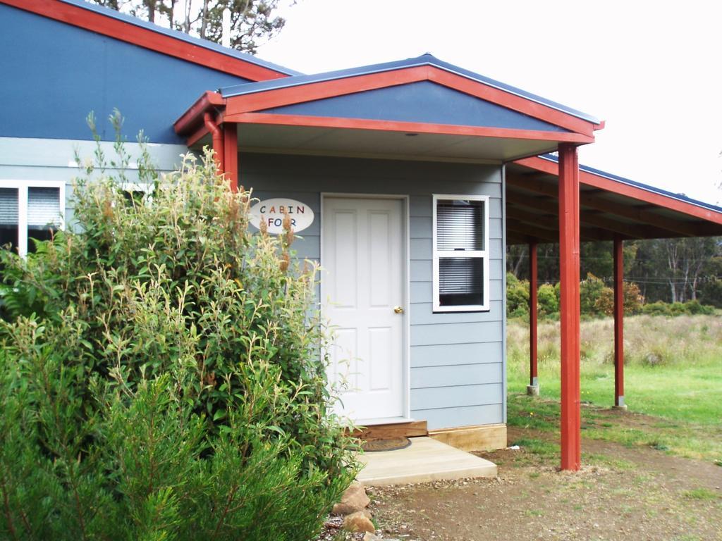 Highland Cabins And Cottages At Bronte Park Room photo